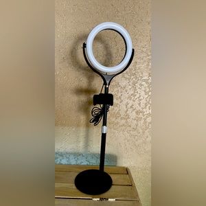 Ring light- New in box!
